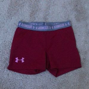 maroon/burgundy underarmour spandex